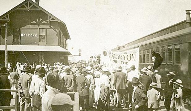 Article Image Alt Text