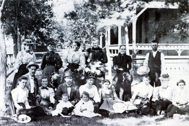 Article Image Alt Text