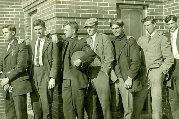 Article Image Alt Text